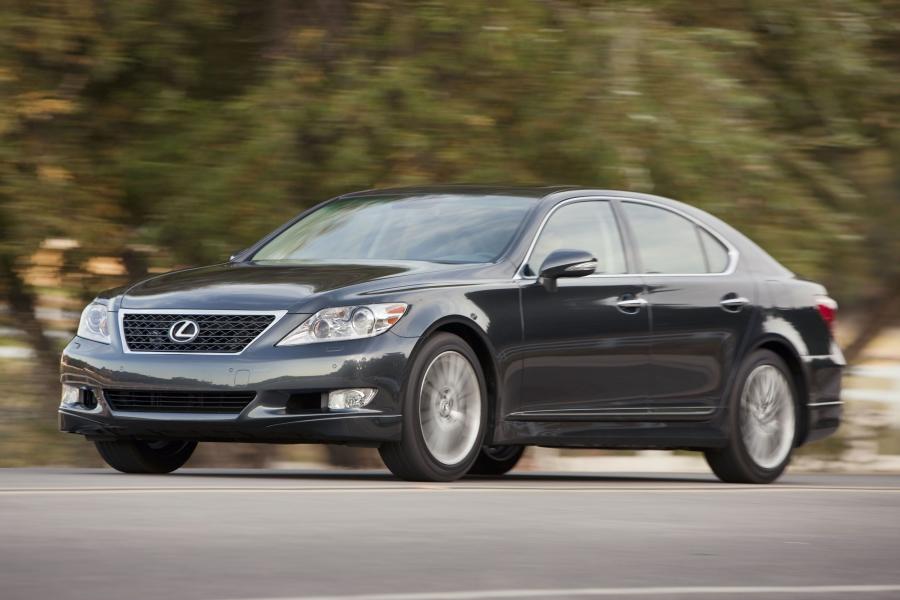  Lexus LS460 Sport 2010 года  (фото 14 из 18)